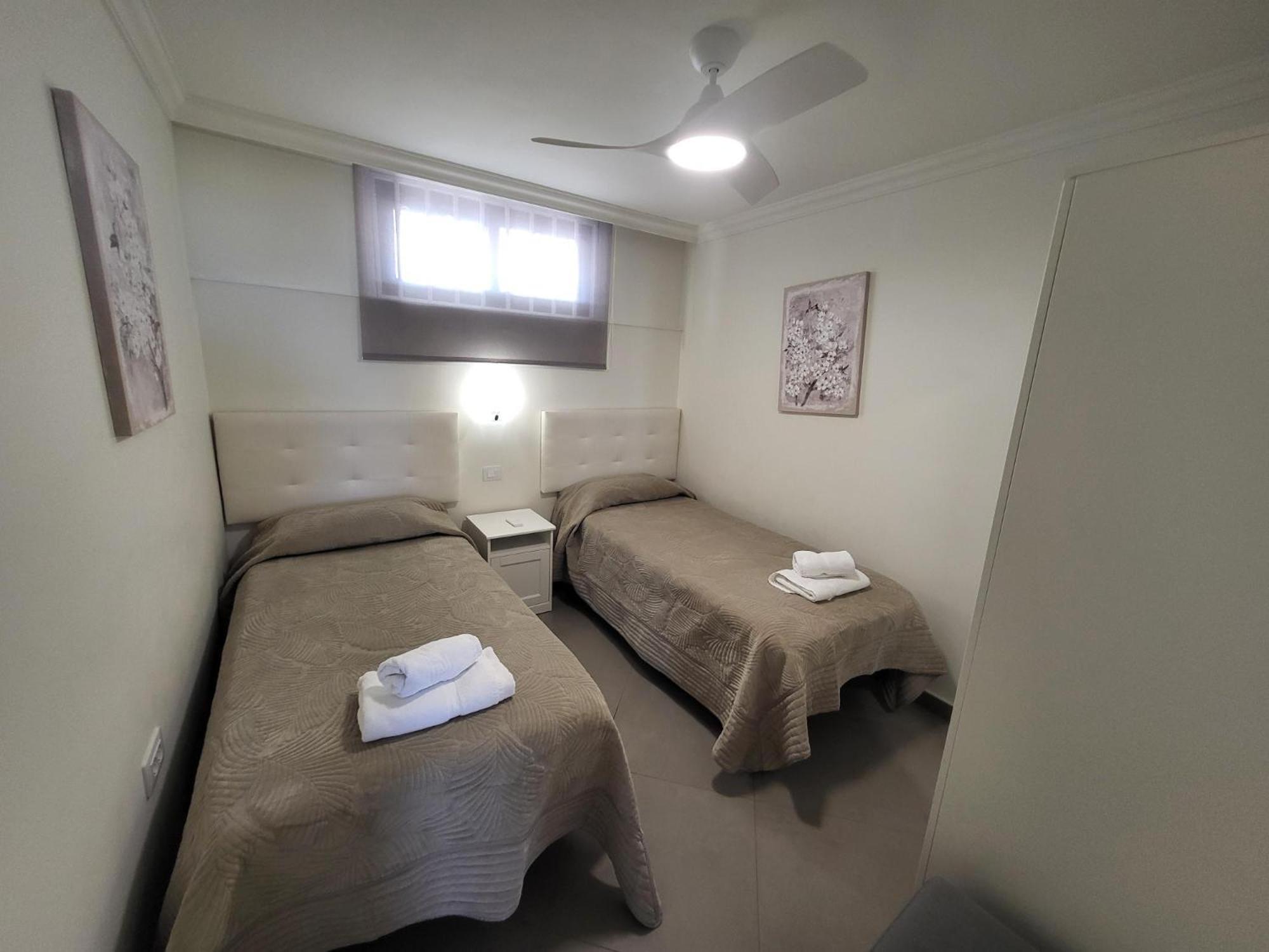 Achacay Apartment Los Cristianos  Bagian luar foto
